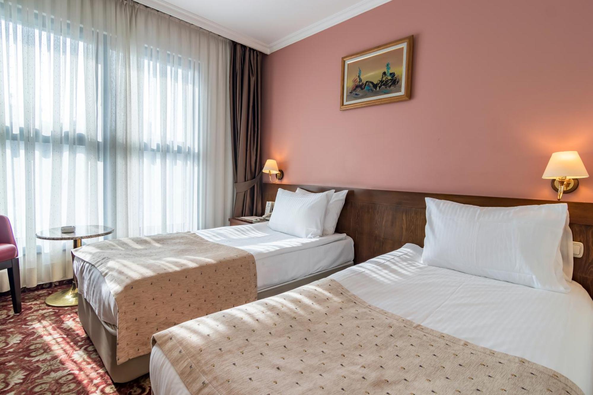 Hotel 2000 Kavaklidere Ankara Exteriör bild